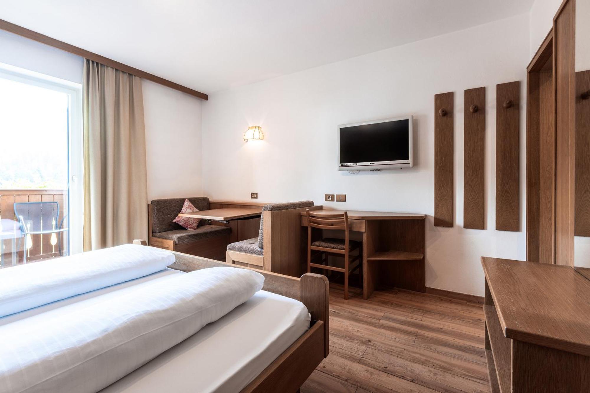 Hotel Zum Loewen - Al Leone Meltina Exteriér fotografie