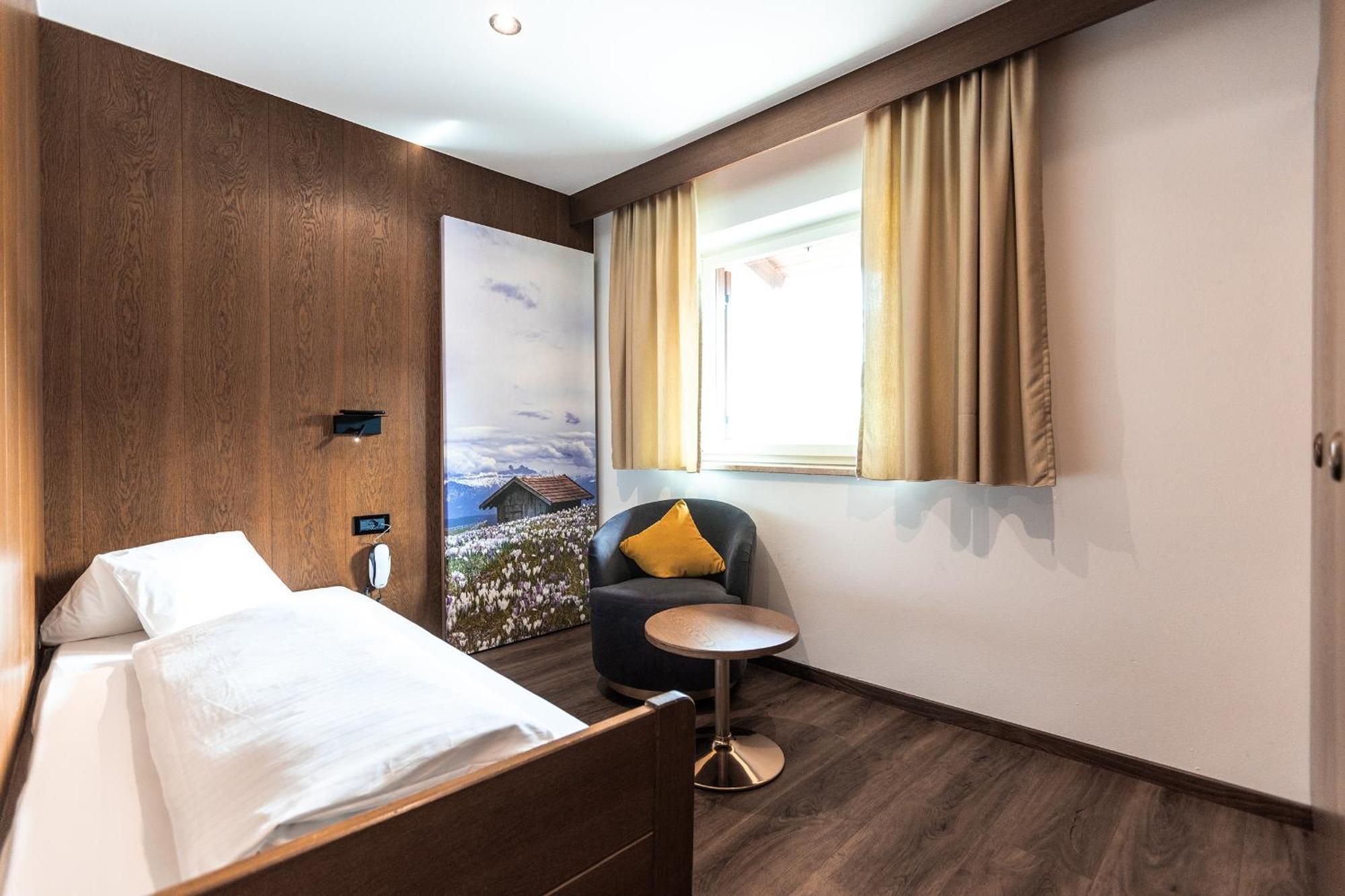 Hotel Zum Loewen - Al Leone Meltina Exteriér fotografie