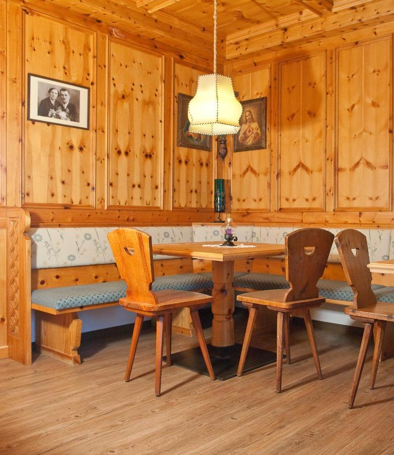 Hotel Zum Loewen - Al Leone Meltina Exteriér fotografie